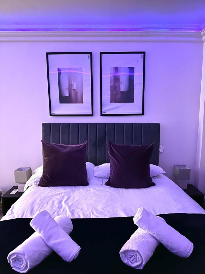 Stylish En Suite Double Room Kensington Λονδίνο Εξωτερικό φωτογραφία