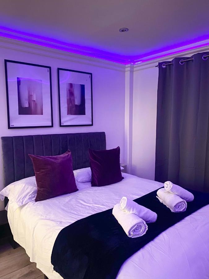 Stylish En Suite Double Room Kensington Λονδίνο Εξωτερικό φωτογραφία